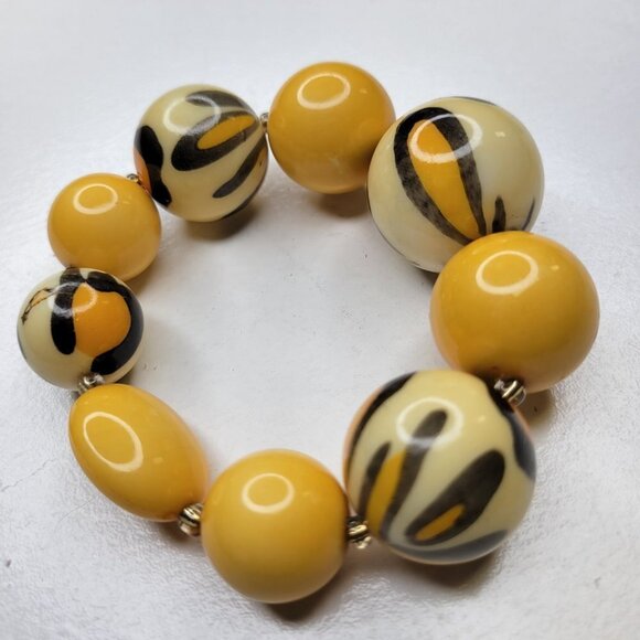 YELLOW Stretch Large Round Ball Bead Bracelet - Picture 2 of 4